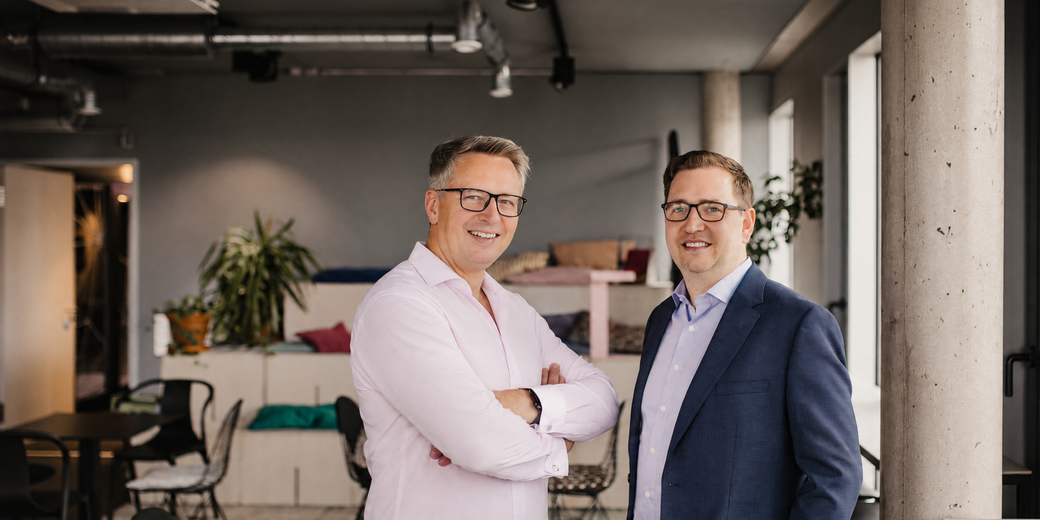Sebastian Werner and Sebastian Fastner in the office lounge